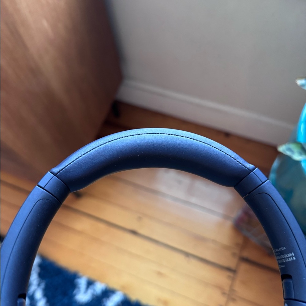 Sony Over-Ear WH-1000XM4 premium noise canceling Headphones - blue - Picture 2 of 9